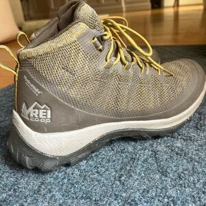 Waterproof Women's Hiking Boots (mid height) Size 7.5